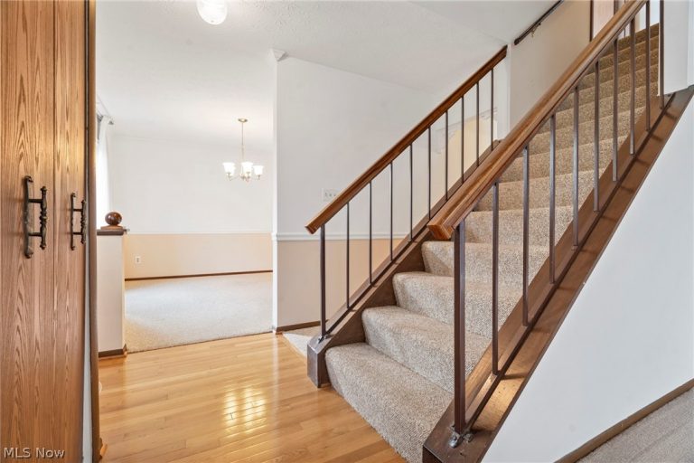 32635 Jefferson Drive #35, Solon, OH - Photo 6