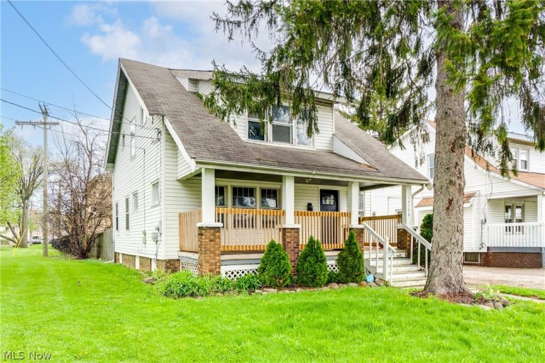 14726 Puritas Avenue, Cleveland, OH - Photo 2