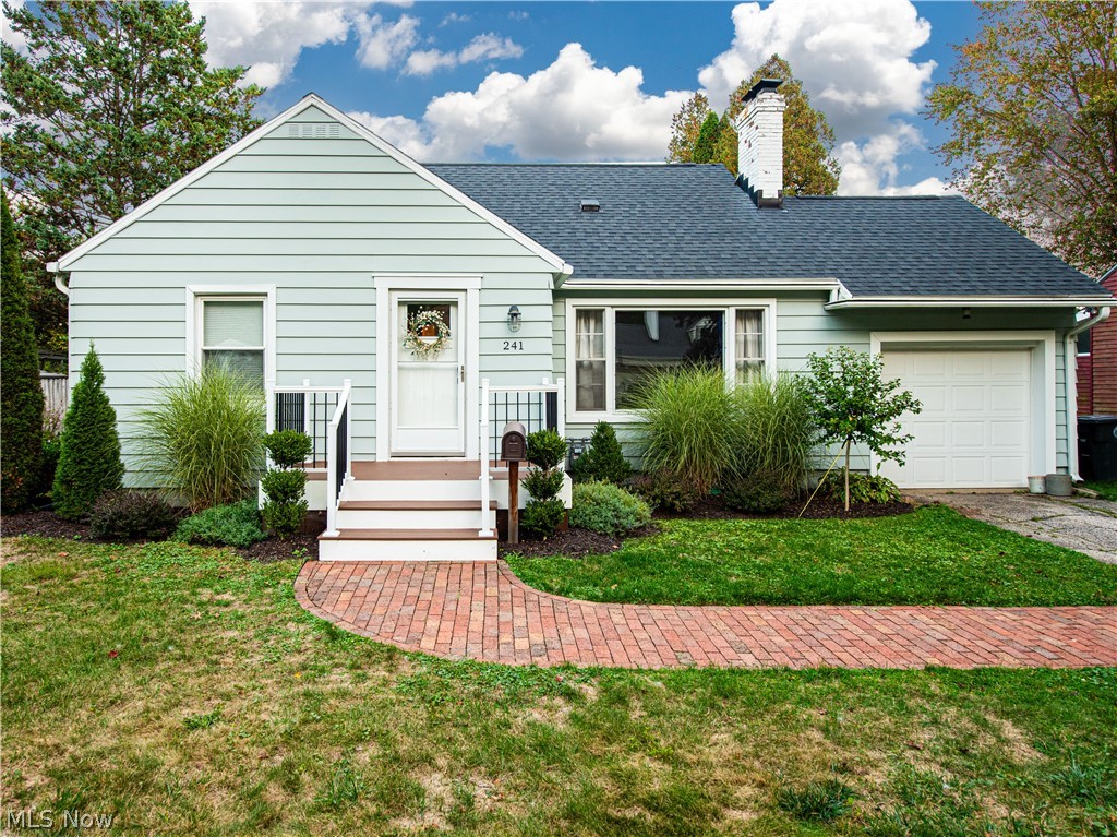 241 Lownsdale Avenue, Akron, OH