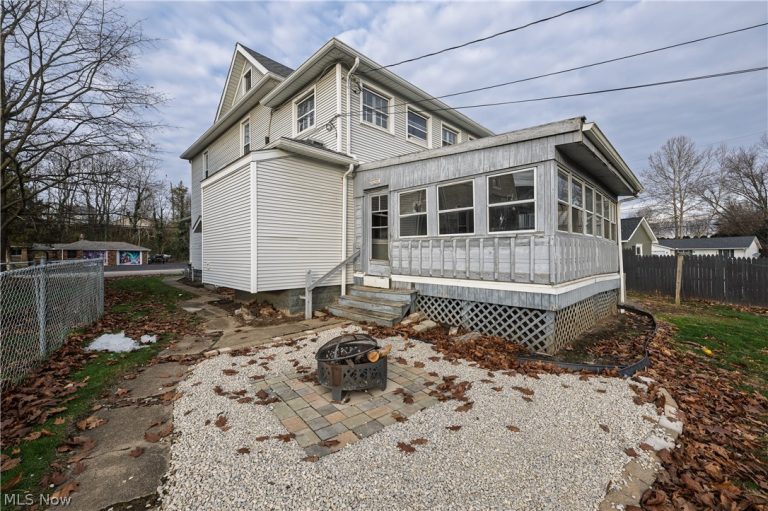 627 Wooster Avenue, Strasburg, OH - Photo 4