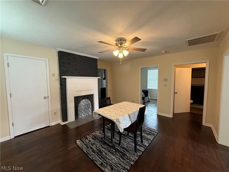113 Creel Street, St Marys, WV - Photo 4