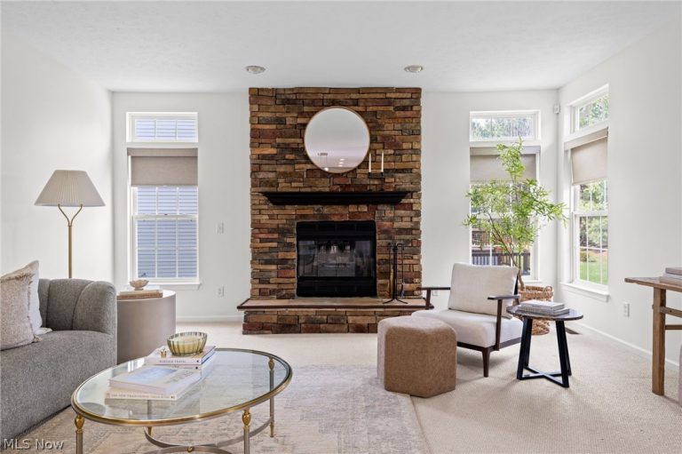 35086 Saddle Creek, Avon, OH - Photo 8