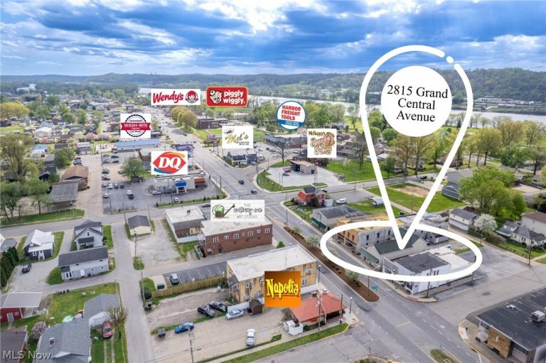 2815 Grand Central Avenue, Vienna, WV - Photo 2