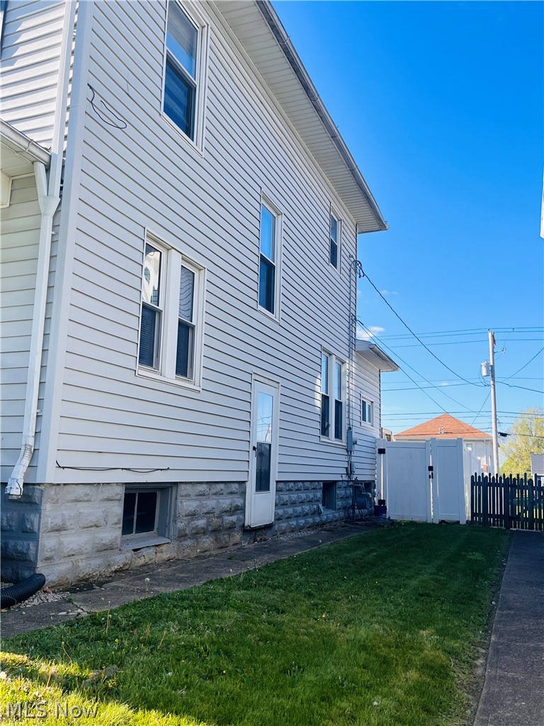 629 Saint Louis Avenue, Zanesville, OH - Photo 4