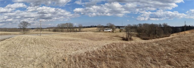 Pinecrest Drive, Zanesville, OH - Photo 2