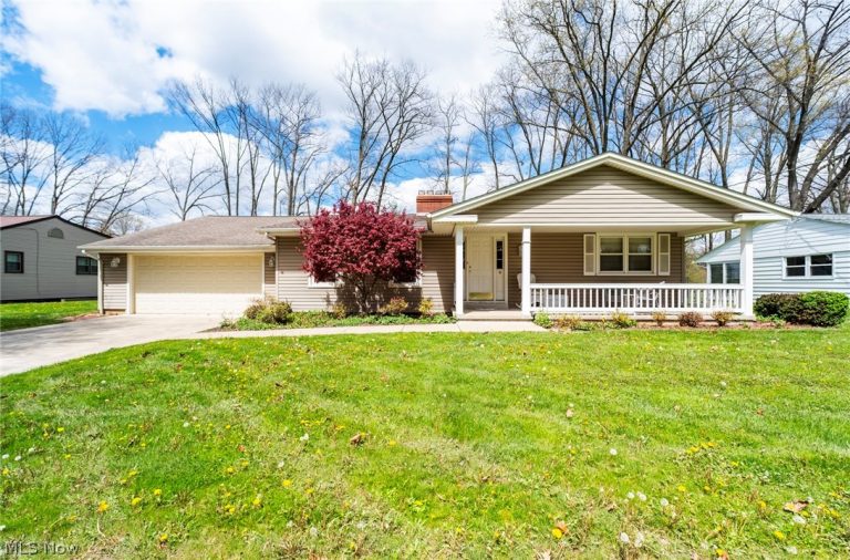 122 Garwood Drive, Canfield, OH, 44406