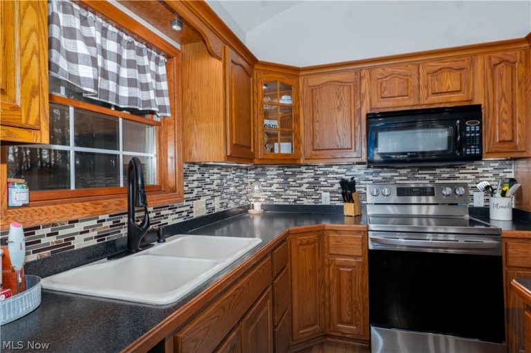 407 31st Street, Barberton, OH - Photo 5