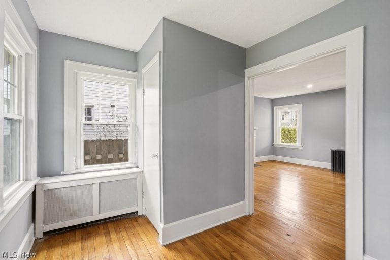 2209 Lamberton Road, Cleveland Heights, OH - Photo 6