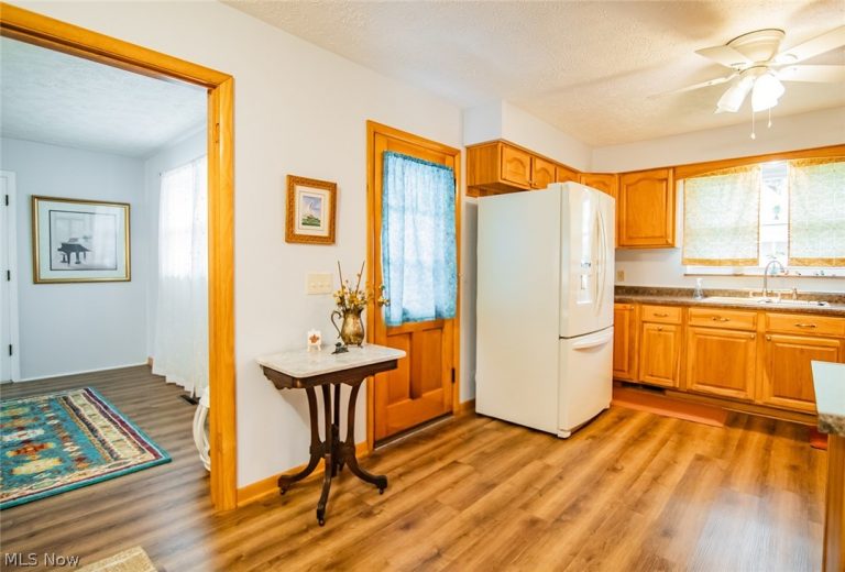 107 Morningside Circle, Parkersburg, WV - Photo 3