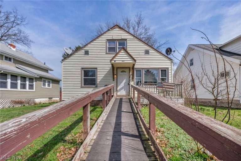 143 conrad, Barberton, OH - Photo 4