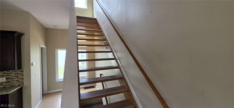 5703 Bridge Avenue, Cleveland, OH - Photo 6