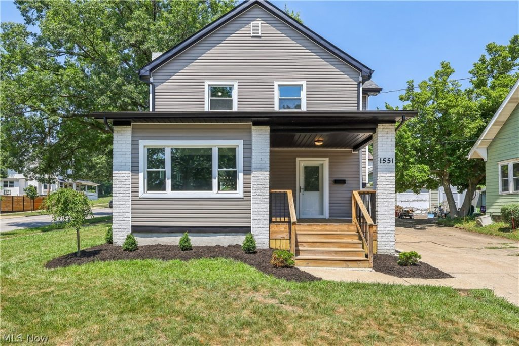 1551 Preston Avenue, Akron, OH