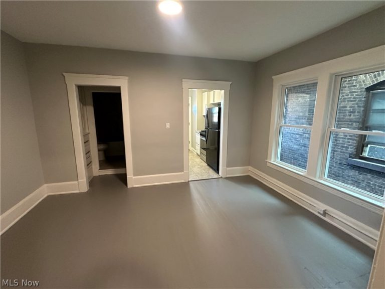 3074 25th Street #5, Cleveland, OH - Photo 5