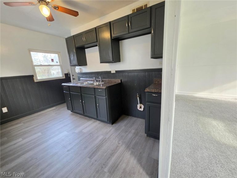 4264 164th Street, Cleveland, OH - Photo 6