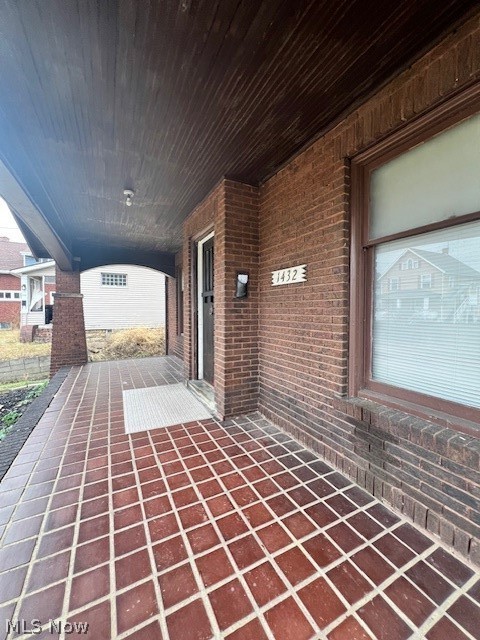 1432 Louisiana Avenue, Canton, OH - Photo 2