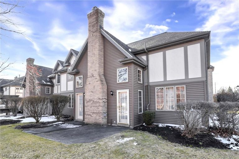 1 Aberdeen Court, Rocky River, OH - Photo 5
