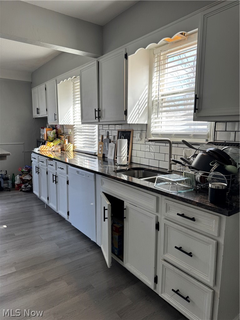 16301 Cloverside Avenue, Cleveland, OH - Photo 8