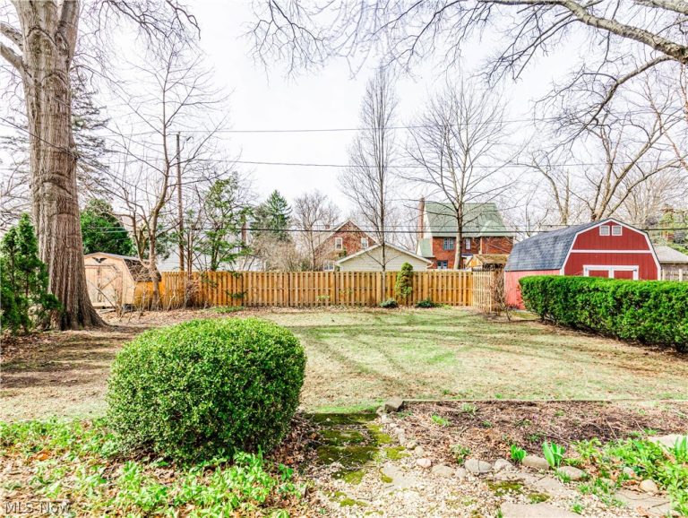 160 Castle Boulevard, Akron, OH - Photo 6