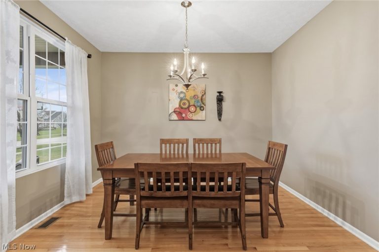 34453 Braemore Drive, North Ridgeville, OH - Photo 8