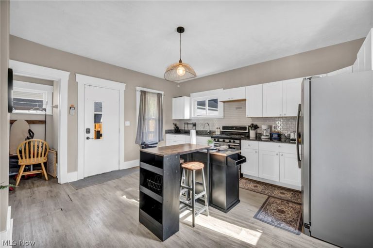 6011 Ellen Avenue, Cleveland, OH - Photo 6