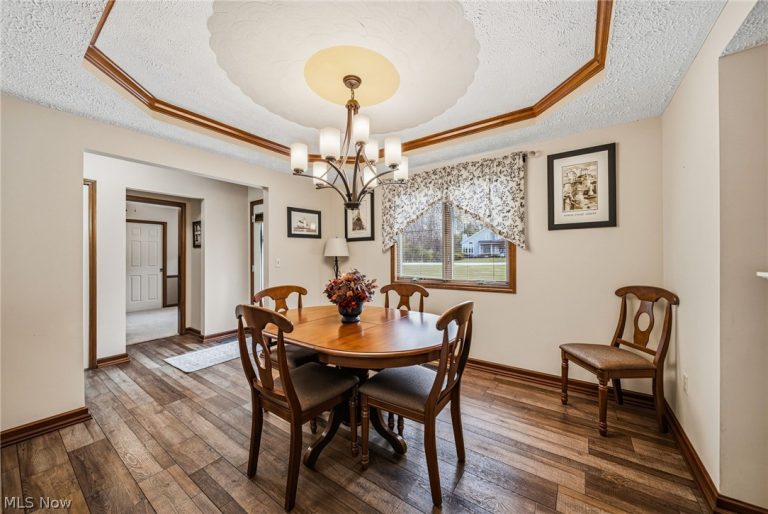 16912 Albion Road, Strongsville, OH - Photo 5