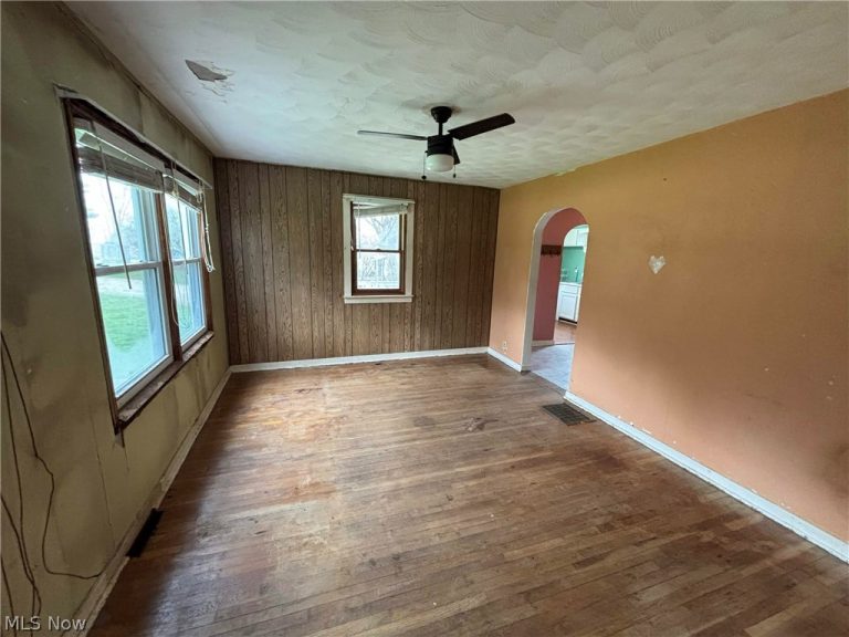 2610 Ridge Road, South Zanesville, OH - Photo 4