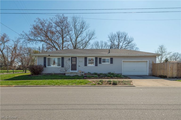 906 Farwell Street, Sandusky, OH, 44870