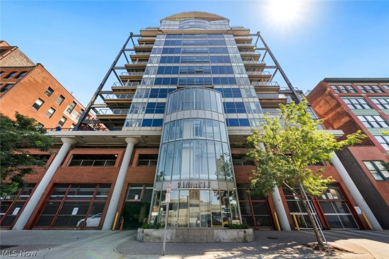 701 Lakeside Avenue #803, Cleveland, OH - Photo 3