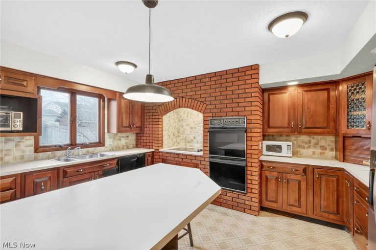 544 Catalina Avenue, Wooster, OH - Photo 8