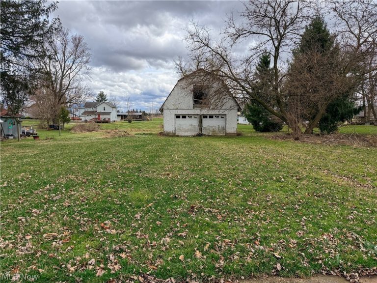 250 Greeley Street, West Salem, OH - Photo 3