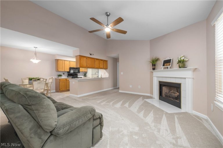 22550 Lenox Drive, Fairview Park, OH - Photo 5