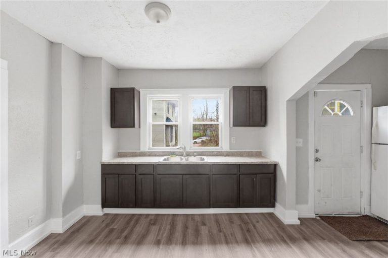 238 North Street, Akron, OH - Photo 6