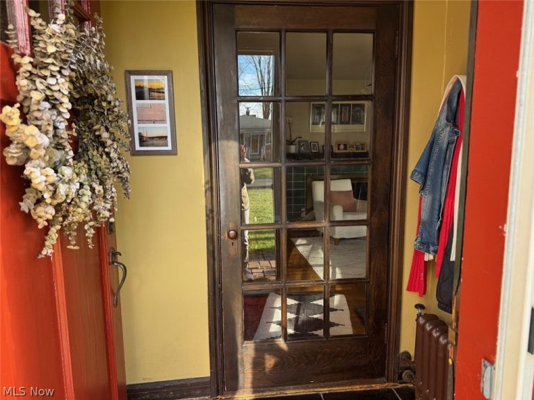 1535 Marlowe Avenue, Akron, OH - Photo 6