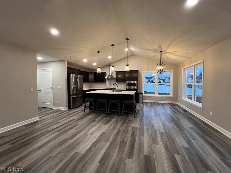 4716 Stevie Avenue, Massillon, OH - Photo 6