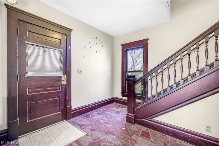 811 Amherst Street, Akron, OH - Photo 8