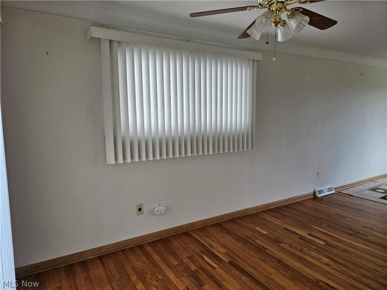 15413 Shirley Avenue, Maple Heights, OH - Photo 6