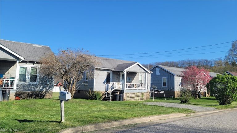 Lenore Street, Parkersburg, WV - Photo 4