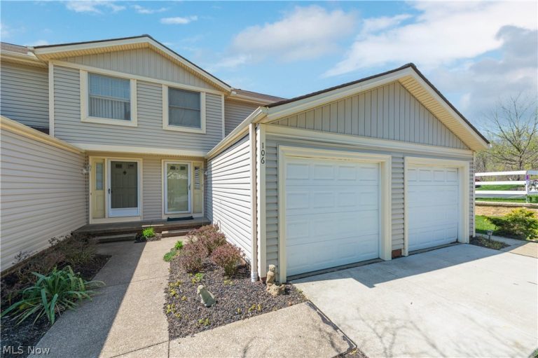 106 Maria Drive, Bedford, OH - Photo 2