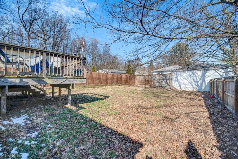 2719 Mohican Boulevard, Lakemore, OH - Photo 4