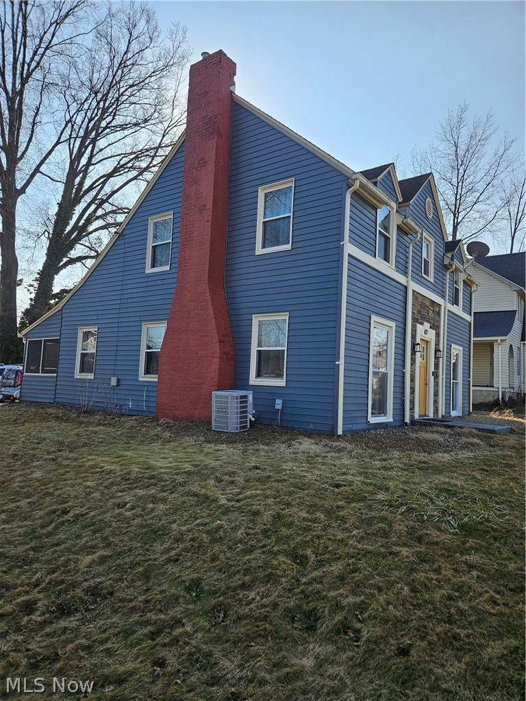 671 Moreley Avenue, Akron, OH - Photo 8