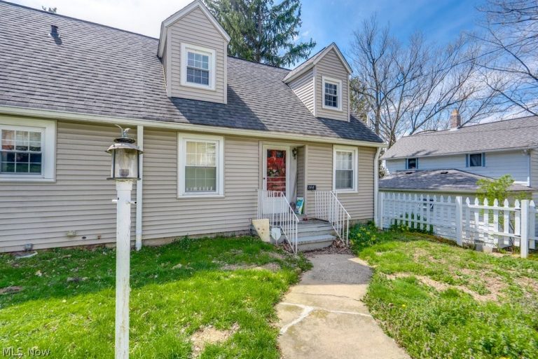 144 Church Street, Doylestown, OH - Photo 2
