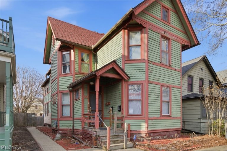 4202 Whitman Avenue, Cleveland, OH - Photo 8