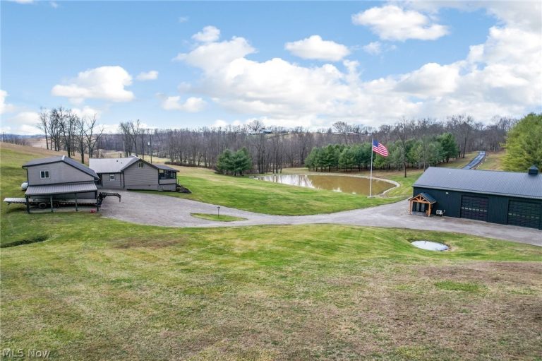 9273 Mulberry Road, Mount Perry, OH - Photo 2