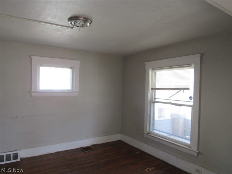 3414 143rd Street, Cleveland, OH - Photo 8