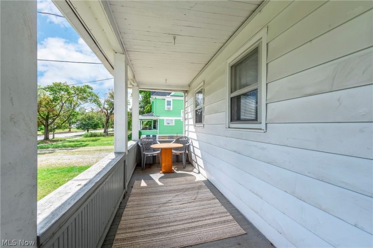 216 Main Street, Oberlin, OH - Photo 3