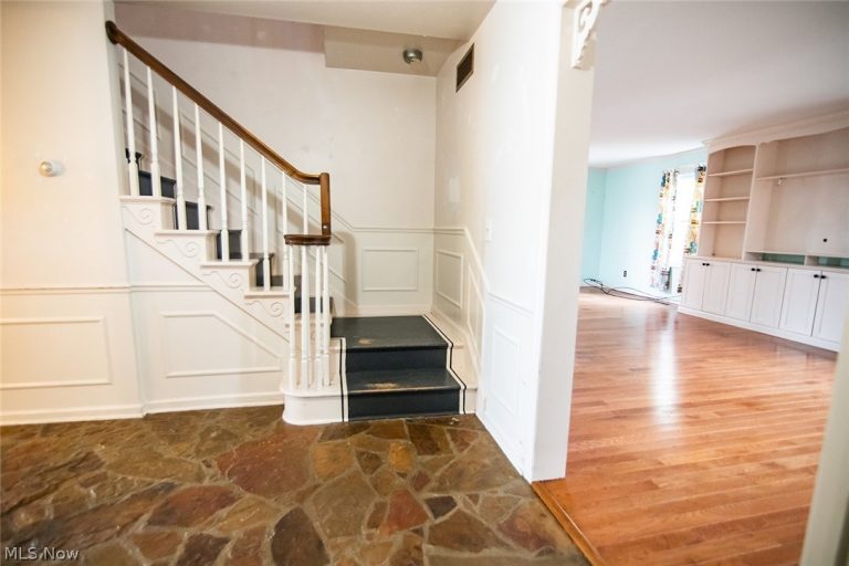 32 Ashwood Place, Vienna, WV - Photo 5