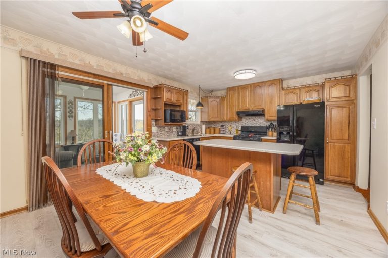 97 Woodland Acres Road, Marietta, OH - Photo 8