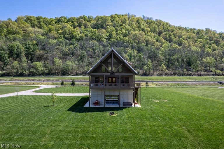 146 S. River Rail Lane, St Marys, WV - Photo 3