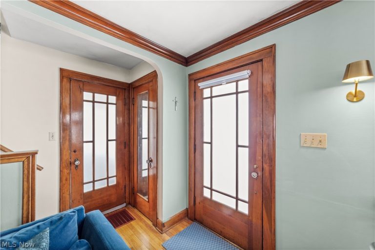20943 Eastwood Avenue, Fairview Park, OH - Photo 3
