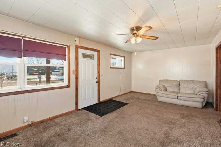 448 Fritsch Avenue, Akron, OH - Photo 5